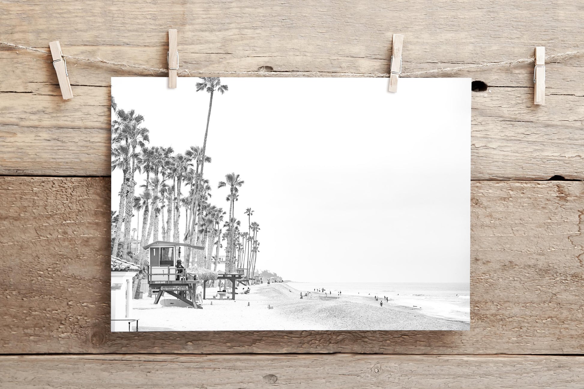 JP London Solvent Free Print PAPL1X55554 Shaping Beach Sand Black White  Ocean Ready to Frame Poster Wall Art 40 h by 30 w : Buy Online at Best  Price in KSA 